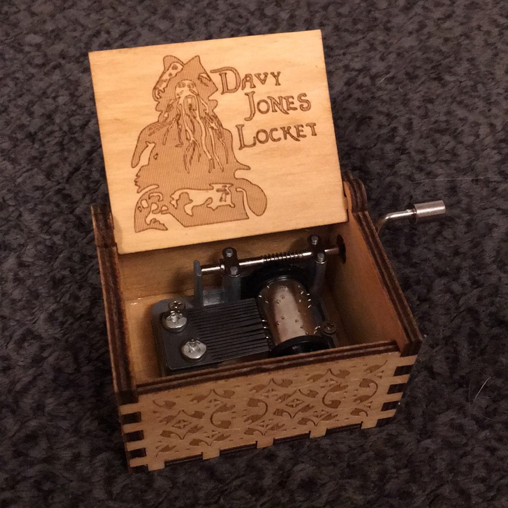 Pirates of the Caribbean music box
